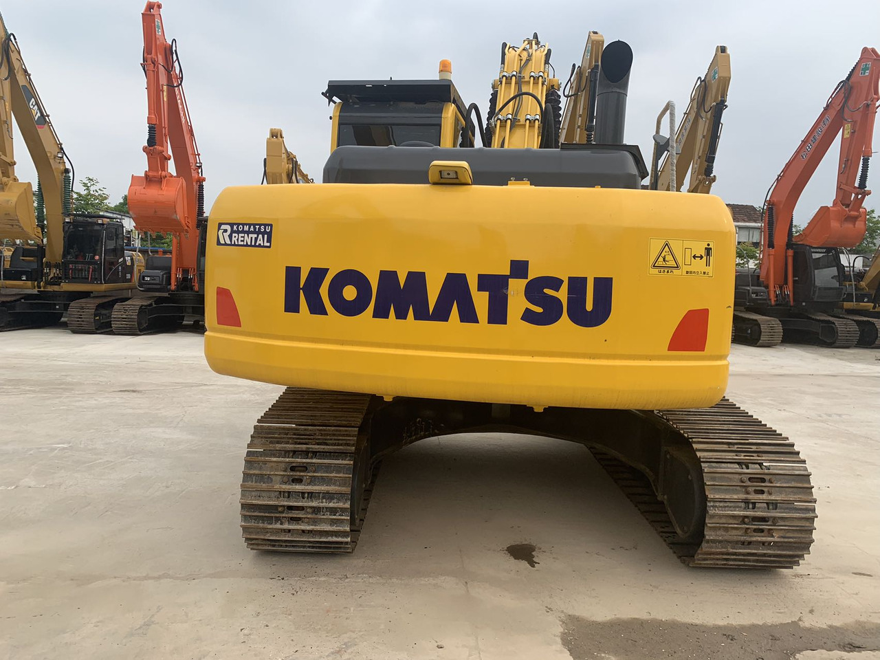 Komatsu PC240, PC220 Secondhand Excavator Good Price - Гусеничний екскаватор: фото 5 Komatsu PC240, PC220 Secondhand Excavator Good Price - Гусеничний екскаватор: фото 5