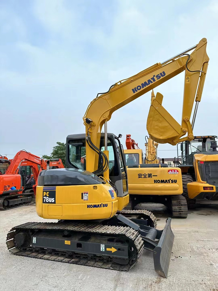 Komatsu PC78US Mini Excavator Good Price on Sale - Гусеничний екскаватор: фото 4 Komatsu PC78US Mini Excavator Good Price on Sale - Гусеничний екскаватор: фото 4