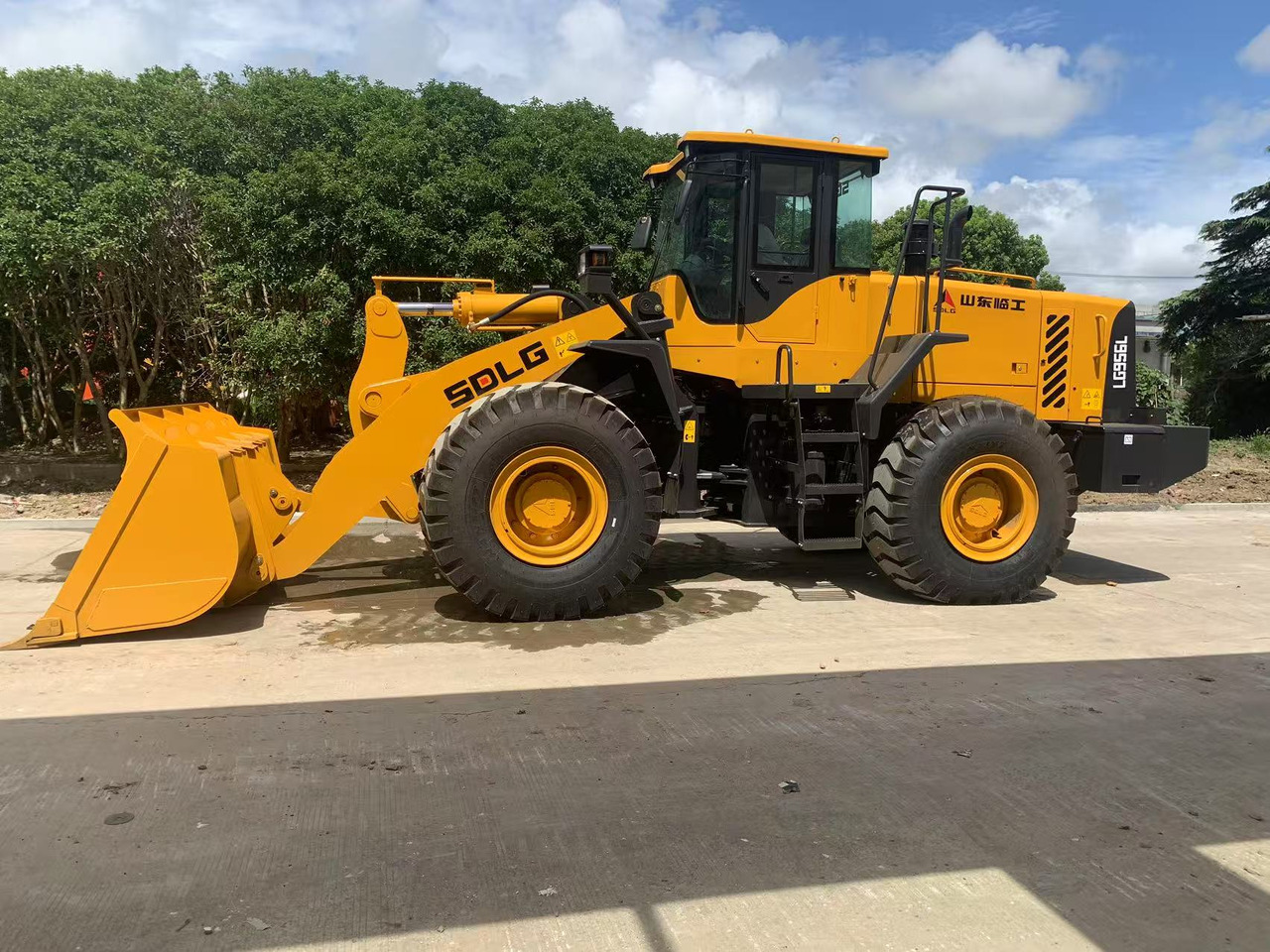 SDLG 5 ton Front Loader LG956L, LG956F, LG958F - Колісний навантажувач: фото 2 SDLG 5 ton Front Loader LG956L, LG956F, LG958F - Колісний навантажувач: фото 2