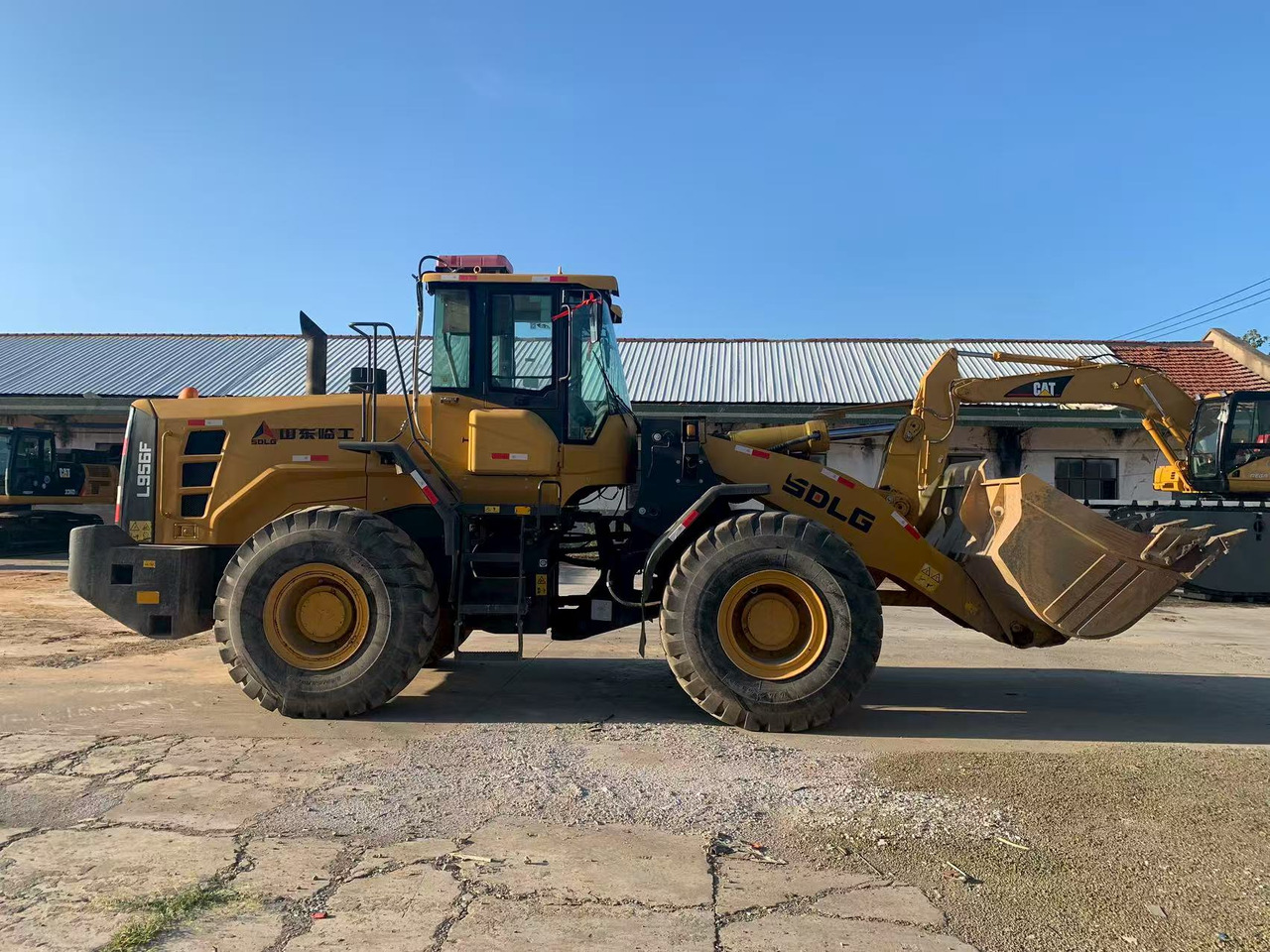 SDLG LG956F Original Condition Front End Loader - Колісний навантажувач: фото 2 SDLG LG956F Original Condition Front End Loader - Колісний навантажувач: фото 2