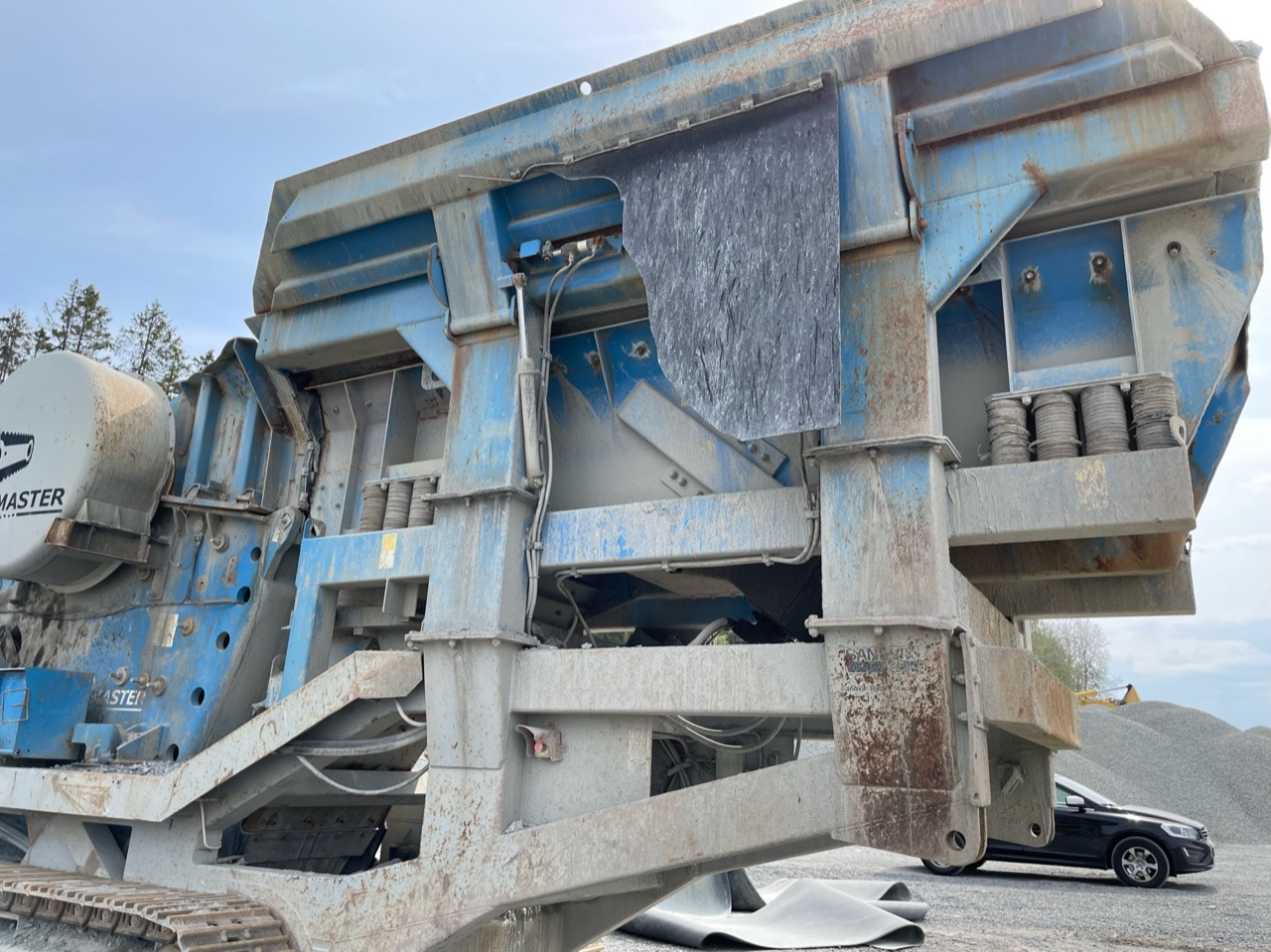 SANDVIK CM 1208 - Мобільна дробарка: фото 2 SANDVIK CM 1208 - Мобільна дробарка: фото 2
