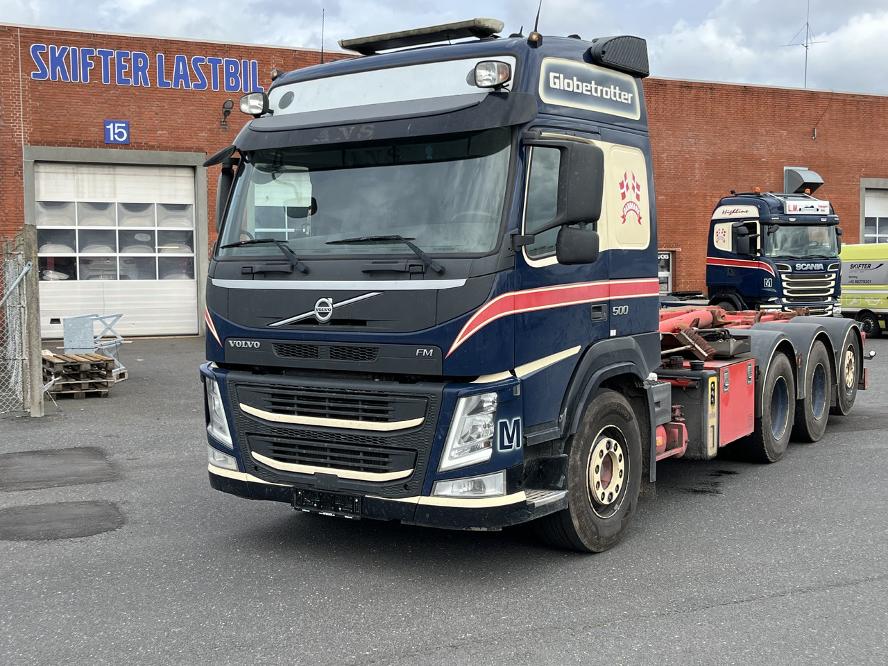 Volvo FM 500 8x4 - Гаковий мультиліфт вантажівка: фото 1 Volvo FM 500 8x4 - Гаковий мультиліфт вантажівка: фото 1