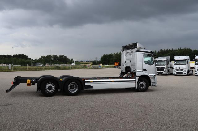 Mercedes-Benz eActros 400 L - Вантажівка шасі: фото 4 Mercedes-Benz eActros 400 L - Вантажівка шасі: фото 4