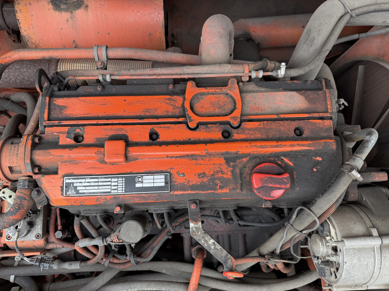 DEUTZ BF4M1013E - Двигун в категорії Колісні екскаватори: фото 1 DEUTZ BF4M1013E - Двигун в категорії Колісні екскаватори: фото 1