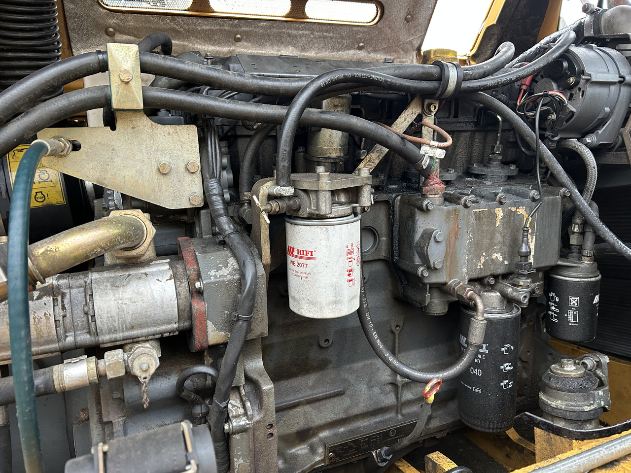 DEUTZ BF4M1013EC - Двигун в категорії Екскаватори: фото 2 DEUTZ BF4M1013EC - Двигун в категорії Екскаватори: фото 2