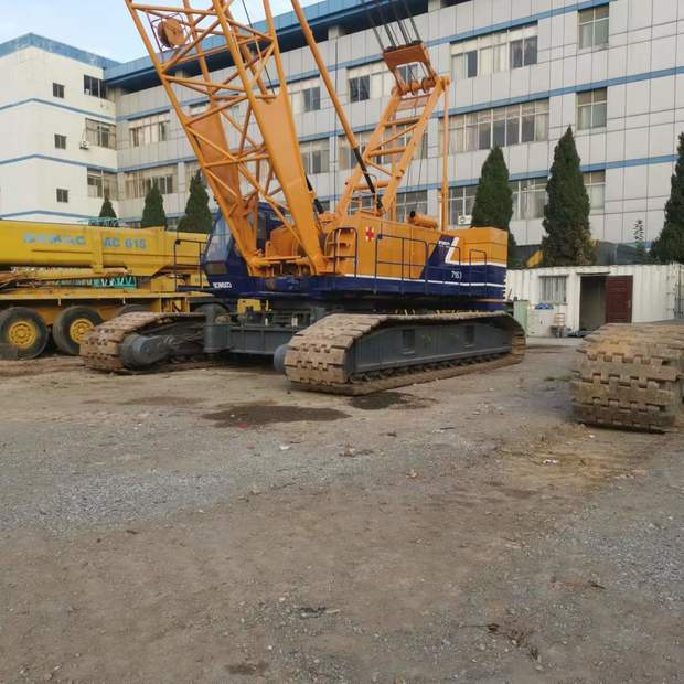 2005 KOBELCO 7150 - Гусеничний кран: фото 1 2005 KOBELCO 7150 - Гусеничний кран: фото 1