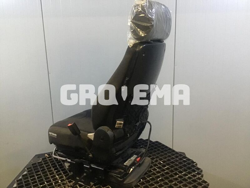 Grammer R926 K-LC / R946 LC / R946 LC-V / R946 NLC - Сидіння: фото 5 Grammer R926 K-LC / R946 LC / R946 LC-V / R946 NLC - Сидіння: фото 5