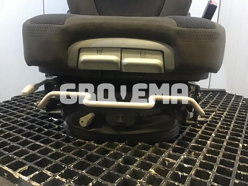 Grammer R926 K-LC / R946 LC / R946 LC-V / R946 NLC - Сидіння: фото 2 Grammer R926 K-LC / R946 LC / R946 LC-V / R946 NLC - Сидіння: фото 2