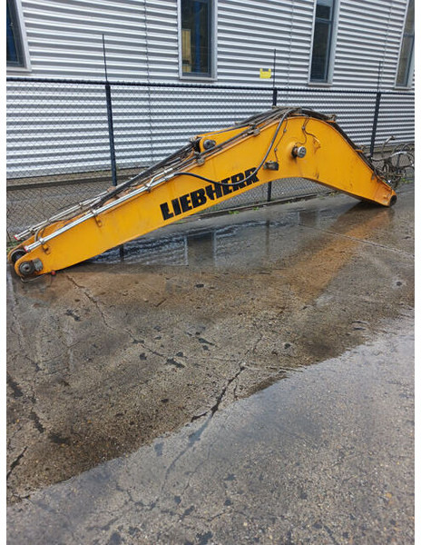 Liebherr 5.6m - Кузов і екстер'єр: фото 1 Liebherr 5.6m - Кузов і екстер'єр: фото 1