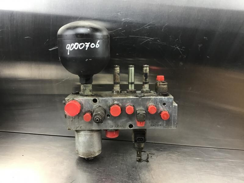 Liebherr A900C Li / A934 Li / A934B Li / A944 Li / A944B Li - Гідравліка: фото 3 Liebherr A900C Li / A934 Li / A934B Li / A944 Li / A944B Li - Гідравліка: фото 3