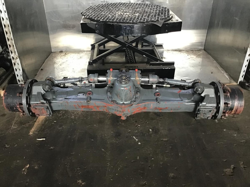 Liebherr A904C Li / A904 Li / A904 INDUSTRIAL / A902 Li / A900 ZW / A902 - Передня вісь: фото 1 Liebherr A904C Li / A904 Li / A904 INDUSTRIAL / A902 Li / A900 ZW / A902 - Передня вісь: фото 1