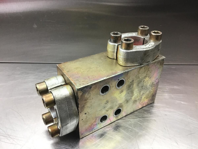 Liebherr A934C Li / R934C / R944C Li - Гідравліка: фото 1 Liebherr A934C Li / R934C / R944C Li - Гідравліка: фото 1