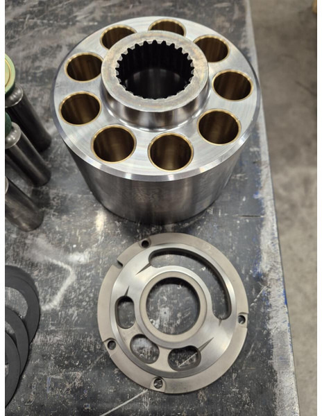 Liebherr A944C Li / A944B Li / R944C Li - Гідравліка: фото 3 Liebherr A944C Li / A944B Li / R944C Li - Гідравліка: фото 3