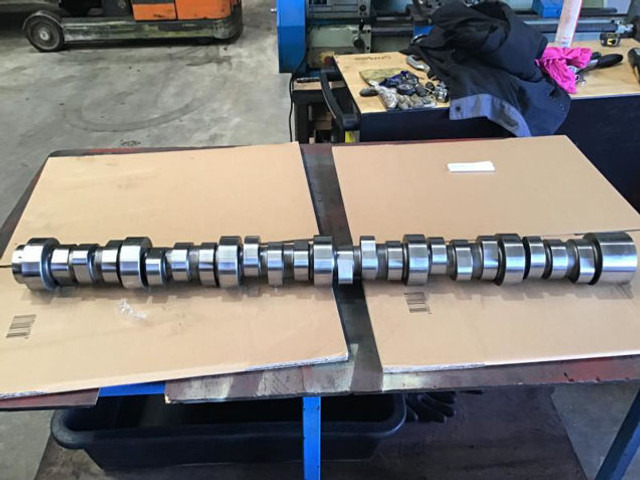 Liebherr Camshaft Rebuild - Розподільний вал: фото 2 Liebherr Camshaft Rebuild - Розподільний вал: фото 2
