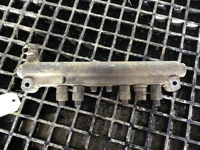 Паливна система Liebherr High Pressure Rail Left: фото 8