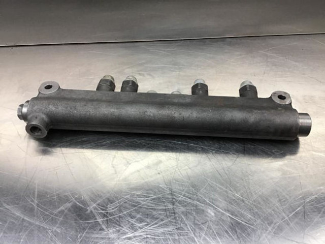 Паливна система Liebherr High Pressure Rail Left: фото 6