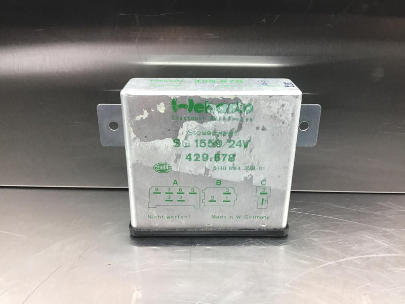 Liebherr L506 / L508 / L510 - Блок управління: фото 2 Liebherr L506 / L508 / L510 - Блок управління: фото 2