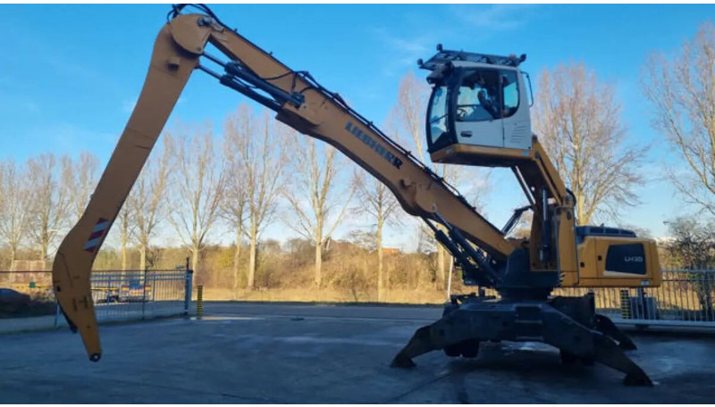 Liebherr LH30 M - Перевантажувач: фото 2 Liebherr LH30 M - Перевантажувач: фото 2