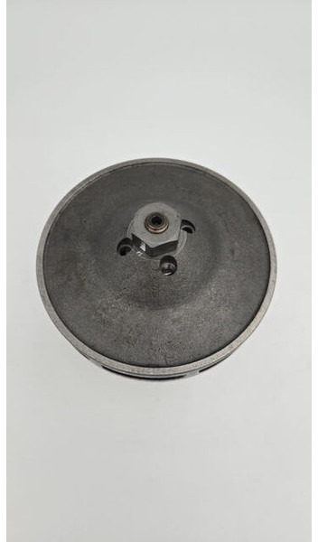 Liebherr New, aftermarket water pump 9077687 - Помпа: фото 2 Liebherr New, aftermarket water pump 9077687 - Помпа: фото 2