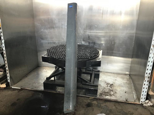 Liebherr - Капот: фото 2 Liebherr - Капот: фото 2