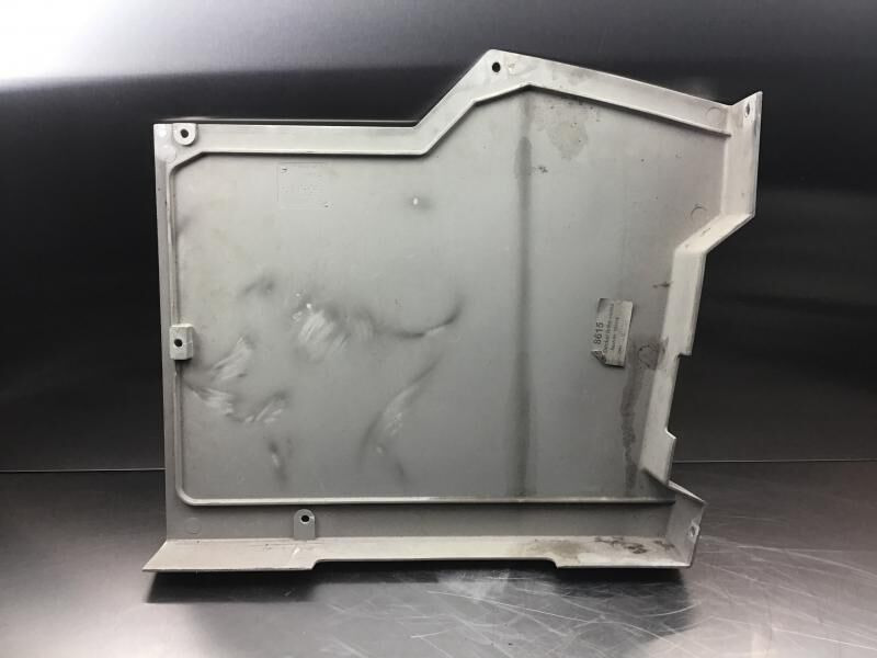 Liebherr - Бампер: фото 3 Liebherr - Бампер: фото 3