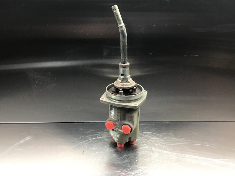 Liebherr Pilot Control Unit - Важіль перемикання передач: фото 1 Liebherr Pilot Control Unit - Важіль перемикання передач: фото 1