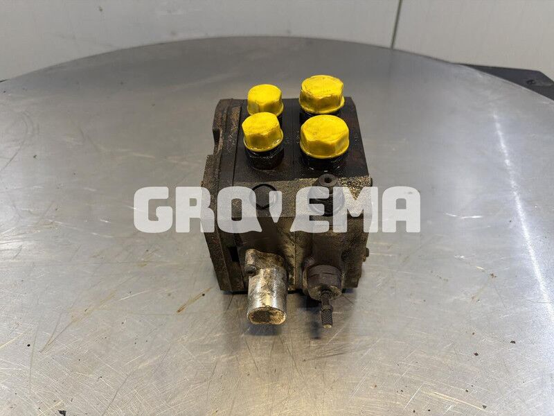 Liebherr R922 / R926 K-LC / R946 LC / R946 LC-V / R946 NLC / R922 Li / R922 LC / R922 ENGINE LIEBHERR / R926 LC / R920 / R920 LC / R920 N - Гідравліка: фото 2 Liebherr R922 / R926 K-LC / R946 LC / R946 LC-V / R946 NLC / R922 Li / R922 LC / R922 ENGINE LIEBHERR / R926 LC / R920 / R920 LC / R920 N - Гідравліка: фото 2