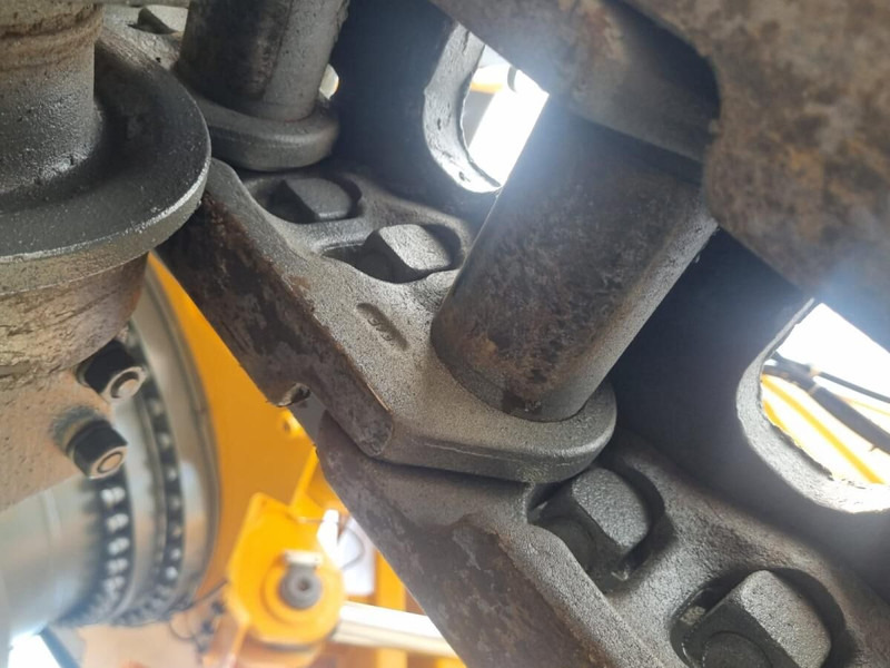 Liebherr R954C - Перевантажувач: фото 5 Liebherr R954C - Перевантажувач: фото 5