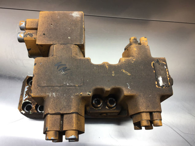 Liebherr Safety Valve - Гідравліка: фото 2 Liebherr Safety Valve - Гідравліка: фото 2