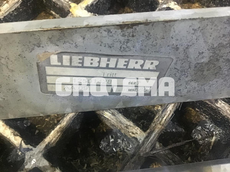 Liebherr R934 / R926 / R930 / R938 - Запчастини: фото 2 Liebherr R934 / R926 / R930 / R938 - Запчастини: фото 2