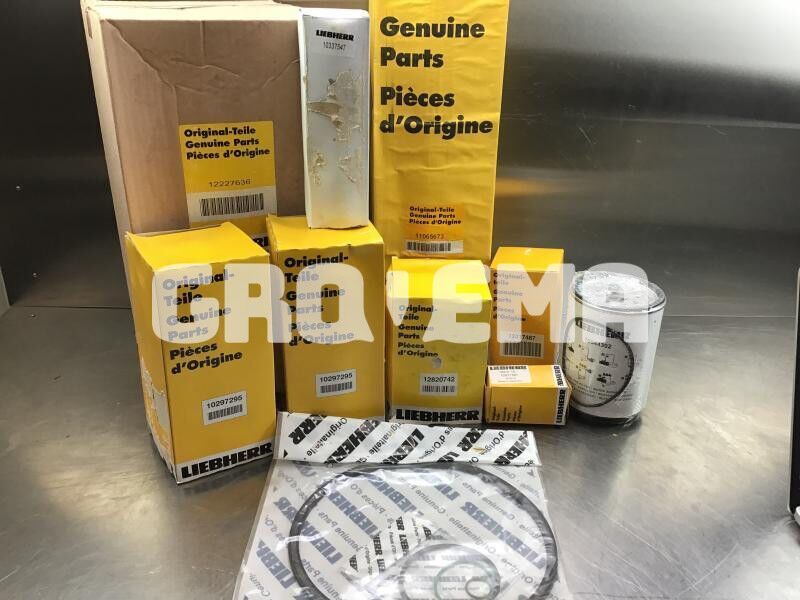 Liebherr Service Kit 500 hours R906/R916/R926 - Запчастини: фото 1 Liebherr Service Kit 500 hours R906/R916/R926 - Запчастини: фото 1