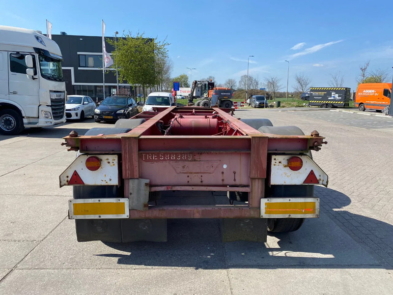 Burg 20 FT Container Chassis / BPW - Контейнеровоз/ Змінний кузов напівпричіп: фото 2 Burg 20 FT Container Chassis / BPW - Контейнеровоз/ Змінний кузов напівпричіп: фото 2