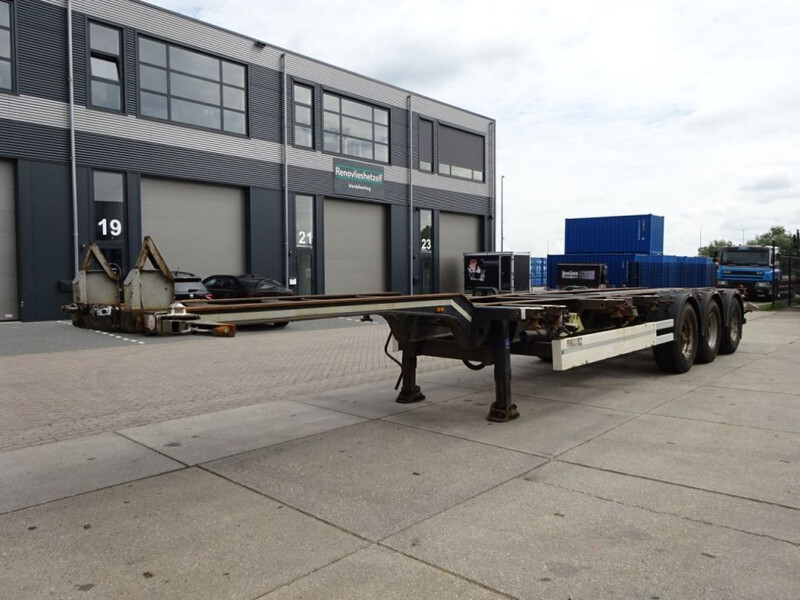 Kögel SW24 Container Chassis / 2x Extendable / BPW + Drum - Контейнеровоз/ Змінний кузов напівпричіп: фото 4 Kögel SW24 Container Chassis / 2x Extendable / BPW + Drum - Контейнеровоз/ Змінний кузов напівпричіп: фото 4