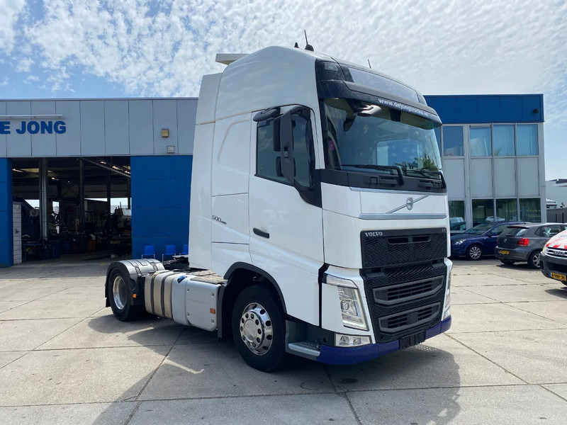 Volvo FH 13.500 Globetrotter XL / I-parkCool / Alcoa / 2x Tank - Тягач: фото 3 Volvo FH 13.500 Globetrotter XL / I-parkCool / Alcoa / 2x Tank - Тягач: фото 3