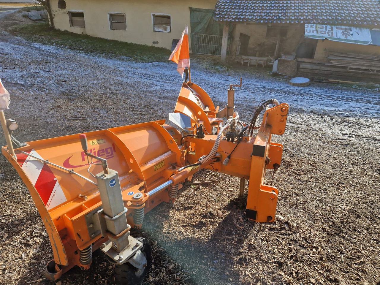 Fliegl Mammut Duplex - Відвал для снігу: фото 1 Fliegl Mammut Duplex - Відвал для снігу: фото 1