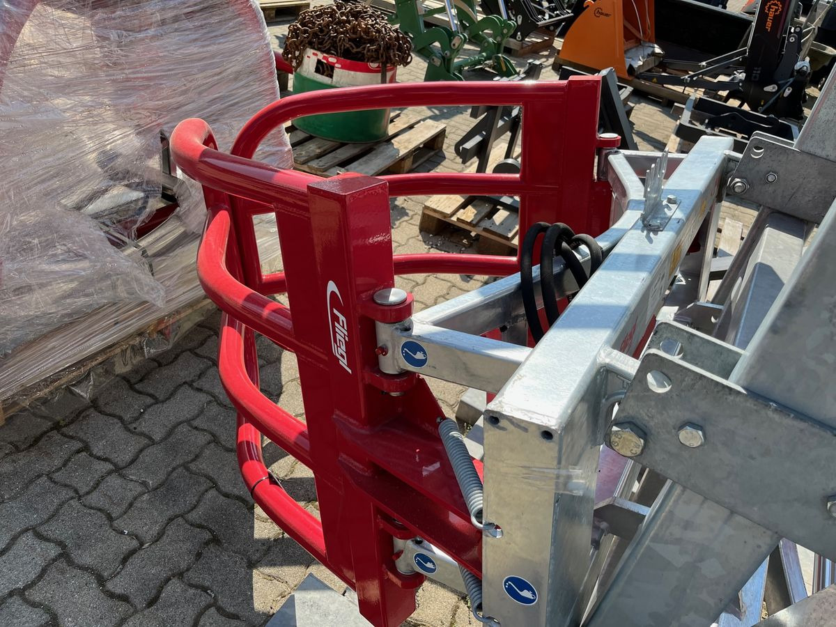 Fliegl Profi Combi - Захват в категорії Сільськогосподарська техніка: фото 2 Fliegl Profi Combi - Захват в категорії Сільськогосподарська техніка: фото 2