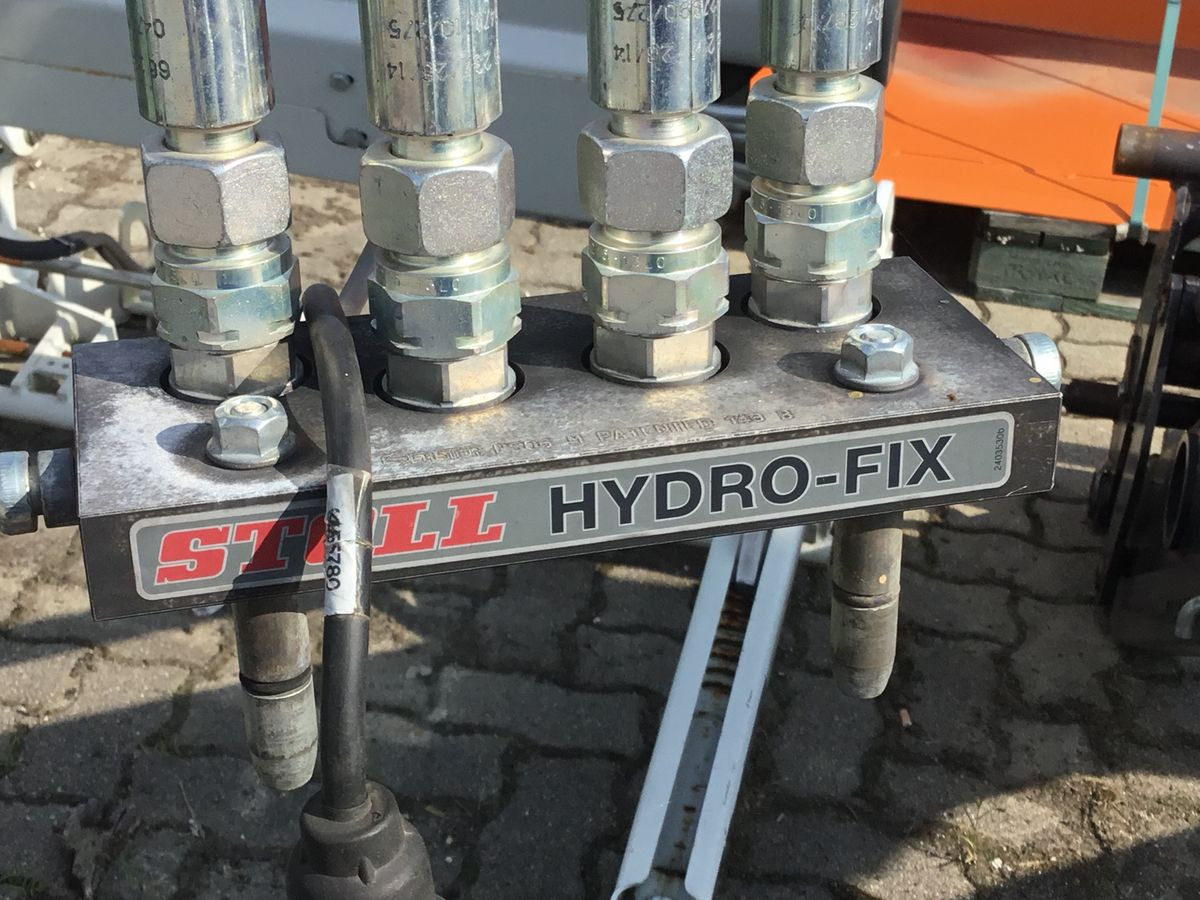 Stoll Profi Line FZ10 - Фронтальний навантажувач для трактора: фото 5 Stoll Profi Line FZ10 - Фронтальний навантажувач для трактора: фото 5