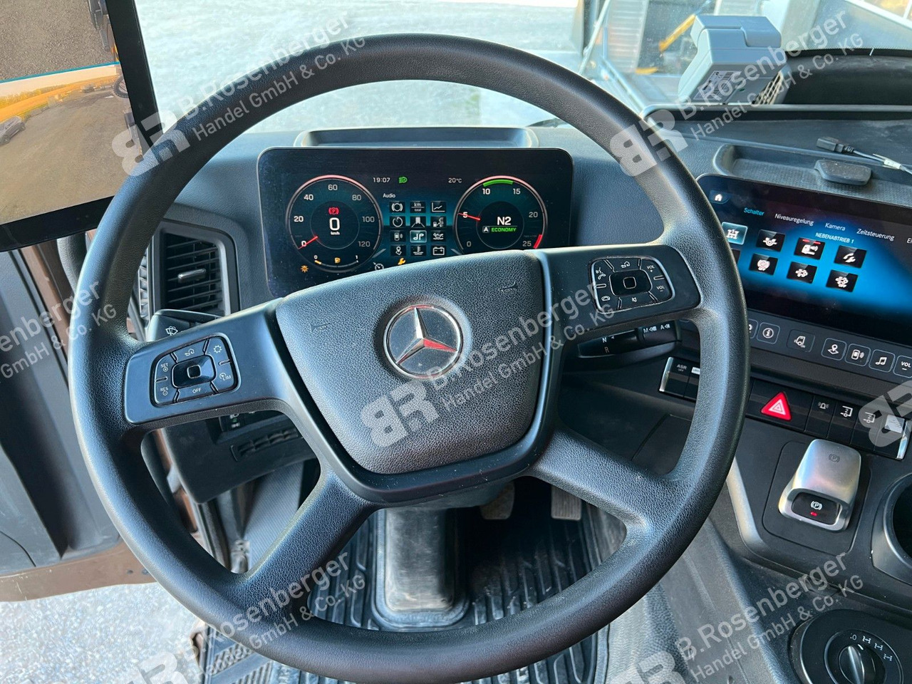 Лісовоз, Вантажівка з маніпулятором Mercedes-Benz Arocs 3351 6x6 Palfinger Epsilon S260Z96: фото 17