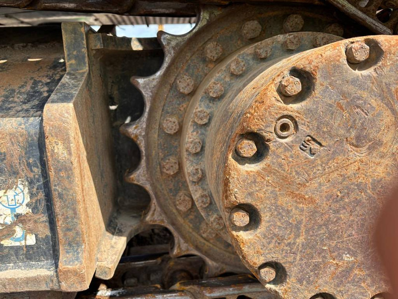 Гусеничний екскаватор Hitachi ZX 210 LC-5 B: фото 19