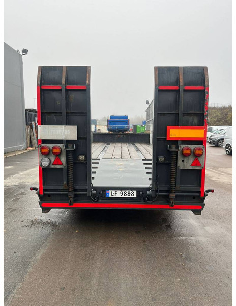 Scanslep B2DC - Низькорамна платформа причіп: фото 5 Scanslep B2DC - Низькорамна платформа причіп: фото 5