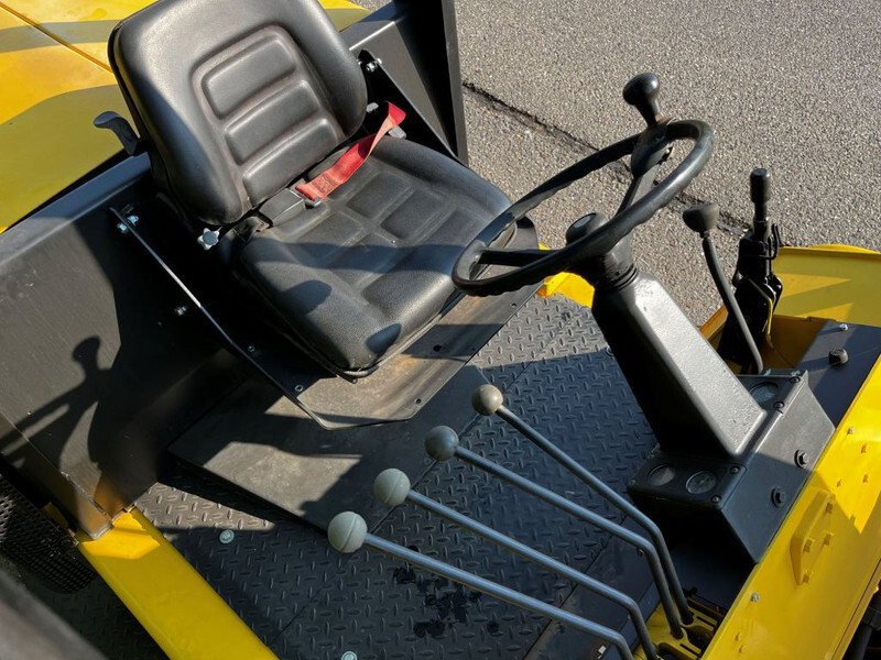 Дизельний навантажувач Hyster H7.00XL: фото 13