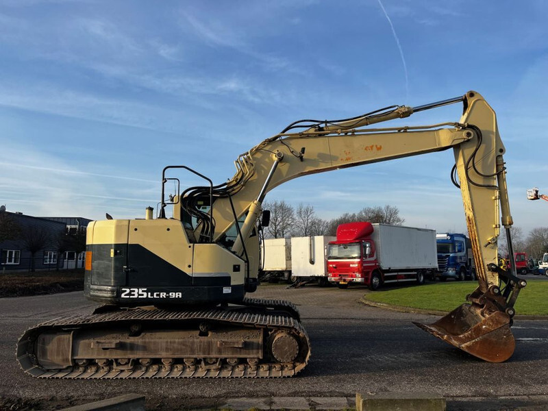 Hyundai Robex 235LCR-9A - Гусеничний екскаватор: фото 2 Hyundai Robex 235LCR-9A - Гусеничний екскаватор: фото 2