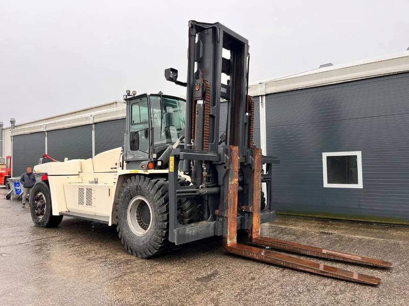 Kalmar DCG330-12LB - Дизельний навантажувач: фото 4 Kalmar DCG330-12LB - Дизельний навантажувач: фото 4