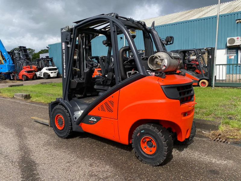 Linde H35T-02 - Газовий навантажувач: фото 5 Linde H35T-02 - Газовий навантажувач: фото 5