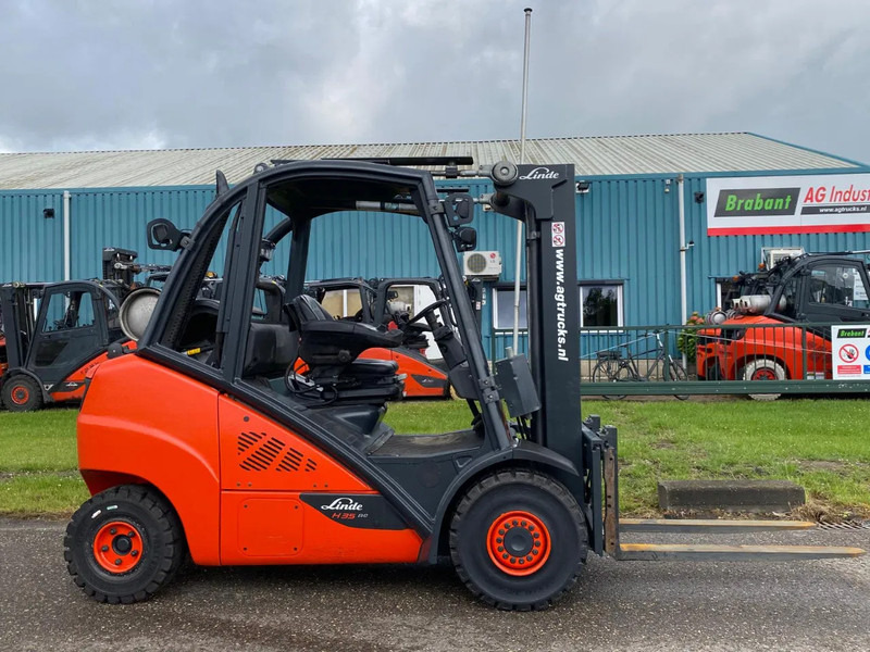 Linde H35T-02 - Газовий навантажувач: фото 1 Linde H35T-02 - Газовий навантажувач: фото 1