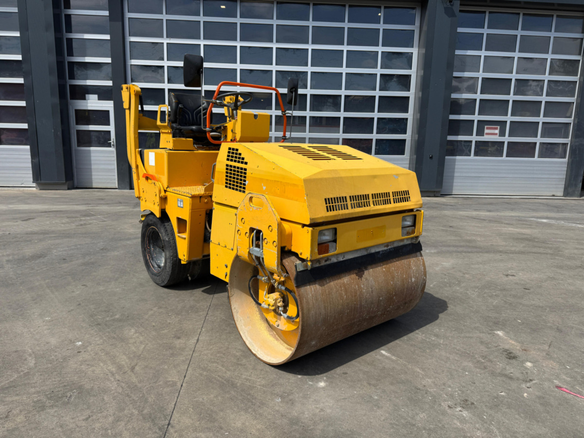 BOMAG BW135 - Дорожній каток: фото 2 BOMAG BW135 - Дорожній каток: фото 2