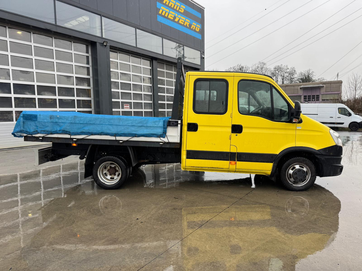 IVECO Daily 35C15 4x2 - Легка бортова вантажівка, Вантажопасажирський фургон: фото 3 IVECO Daily 35C15 4x2 - Легка бортова вантажівка, Вантажопасажирський фургон: фото 3