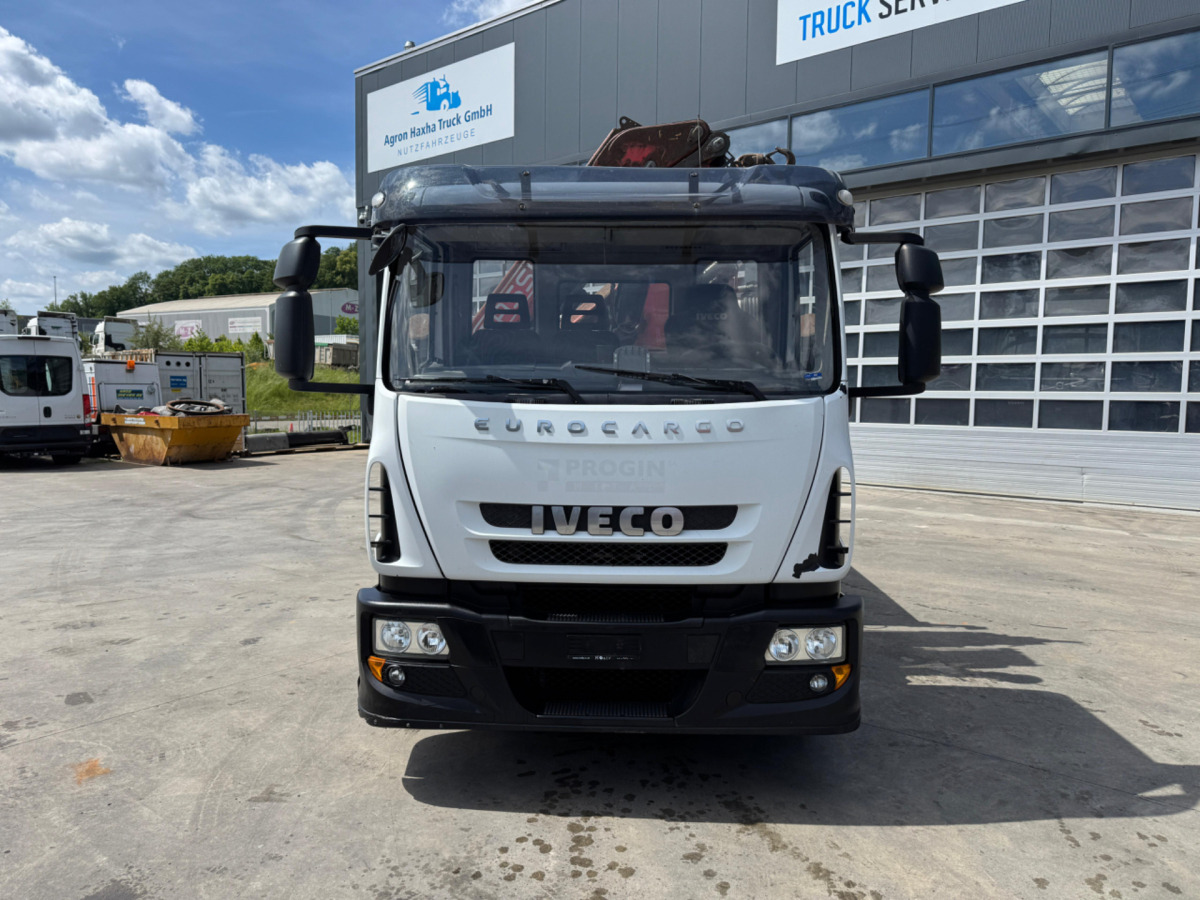 IVECO Eurocargo 160E28 Fassi 135-4 - Вантажівка з маніпулятором: фото 2 IVECO Eurocargo 160E28 Fassi 135-4 - Вантажівка з маніпулятором: фото 2