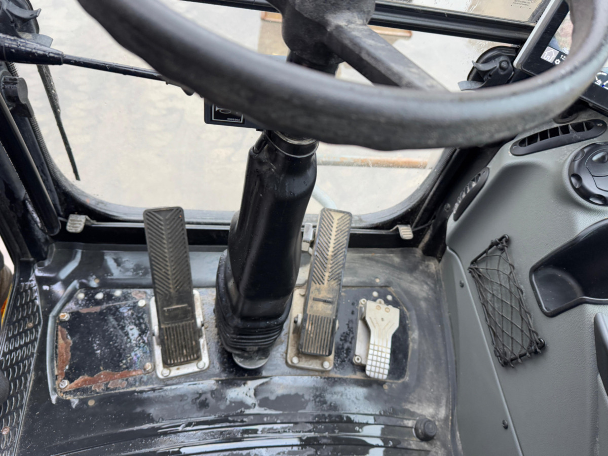 Колісний екскаватор LIEBHERR 910 Compact Litronic Powertilt: фото 20