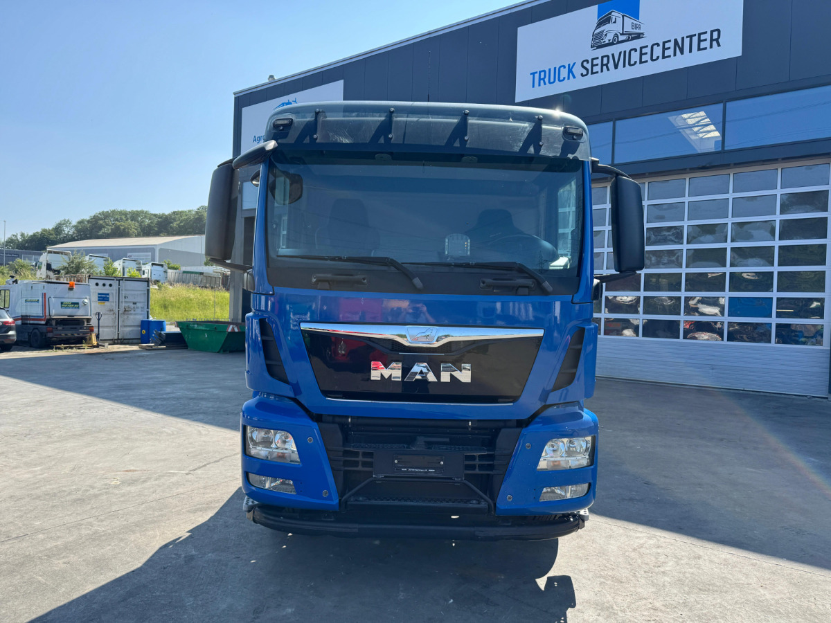 MAN TGS 26.440 6x2/4 Fahrgestell - Вантажівка шасі: фото 2 MAN TGS 26.440 6x2/4 Fahrgestell - Вантажівка шасі: фото 2